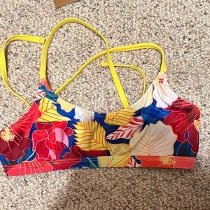 Cupshe Floral Bikini Top